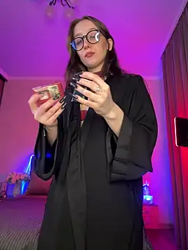 LuxBrunette  online show from 6, 3, 2026