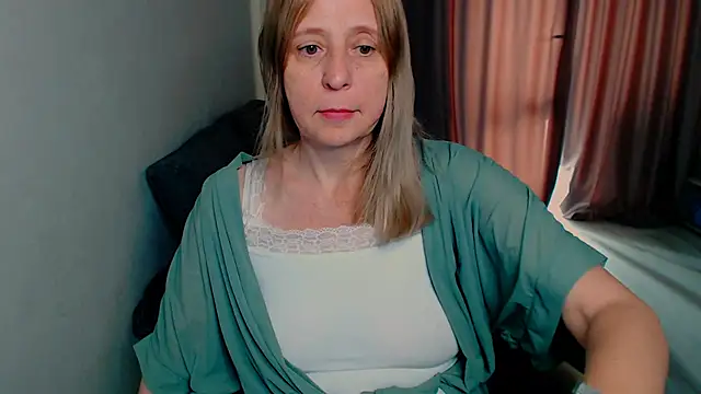 MiLenaMilf online show from 2, 6, 2026