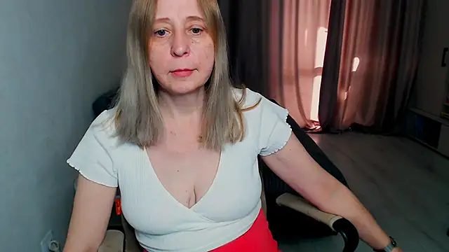 MiLenaMilf online show from 28, 4, 2026
