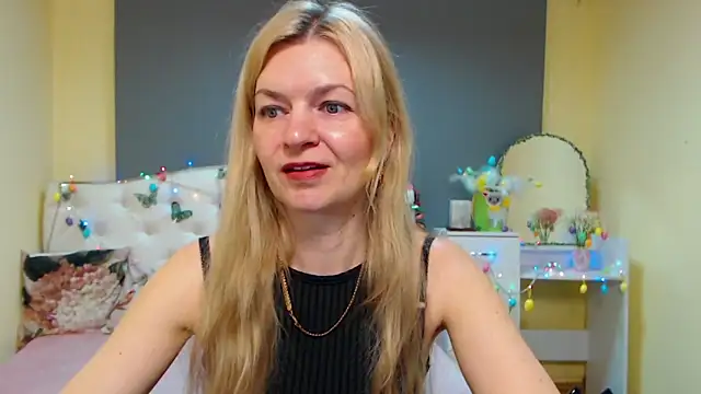 MelissaTyler online show from 8, 4, 2026