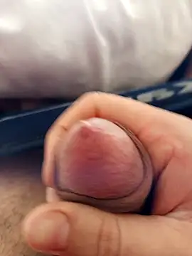 Snapshot of kingmiko12 chatting on 12, 1, 2026 kingmiko12 online show from 12, 1, 2026