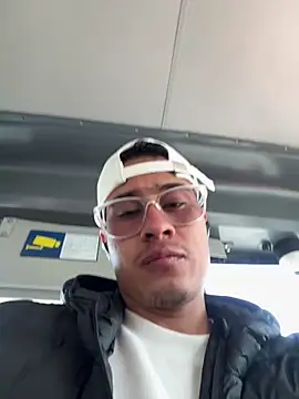 Latin Paisa Boy online show from 4, 3, 2026