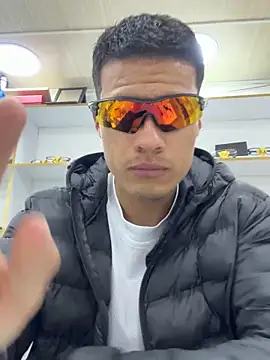 Latin Paisa Boy online show from 12, 2, 2026