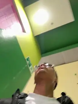 Latin Paisa Boy online show from 16, 4, 2026