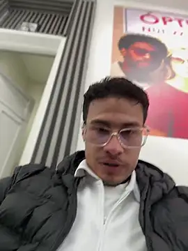 Latin Paisa Boy online show from 5, 5, 2026