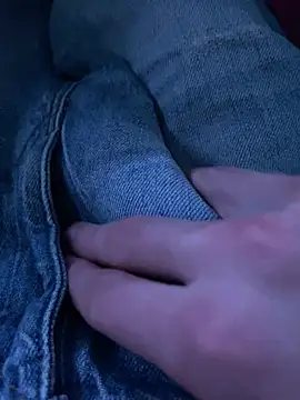 LittleGuy 2007 online show from 17, 1, 2026