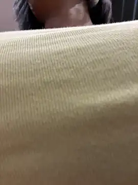 Irina Velvett online show from 8, 4, 2026