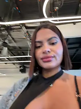 Irina Velvett online show from 5, 3, 2026