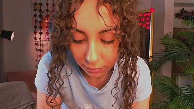 curly jade online show from 7, 2, 2026