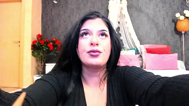 NayaNoirX online show from 11, 2, 2026