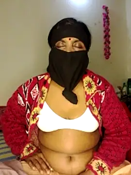 Hot Sweety02 online show from 7, 2, 2026