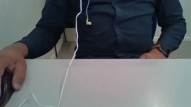 Snapshot of Moreno_Casado_Safado chatting on 15, 5, 2026 Moreno Casado Safado online show from 15, 5, 2026