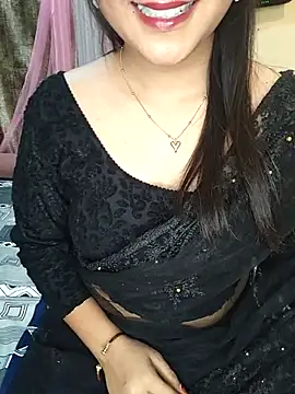 Saumyy online show from 4, 4, 2026