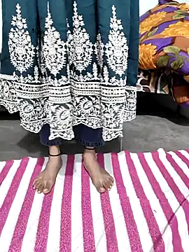 Yours-Zeenat online show from 26, 2, 2026