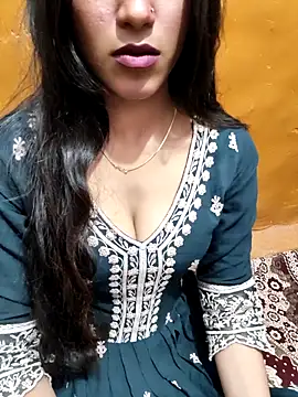 Yours-Zeenat online show from 3, 3, 2026