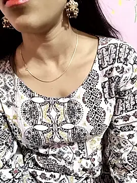 Yours-Zeenat online show from 11, 4, 2026