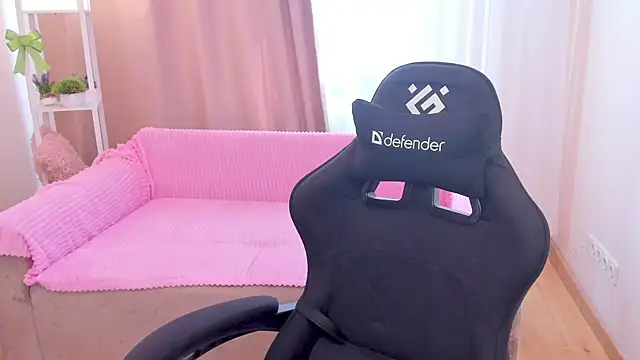 JennyMons online show from 13, 6, 2026