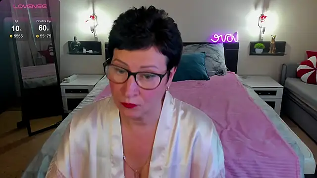 JennyMons online show from 6, 6, 2026