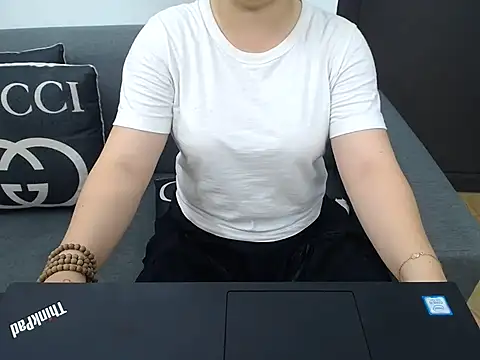 Snapshot of Coffee_Milktea chatting on 16, 5, 2026 Coffee Milktea online show from 16, 5, 2026