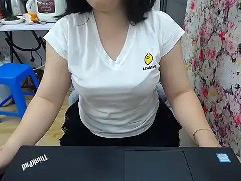 Coffee Milktea online show from 6, 2, 2026