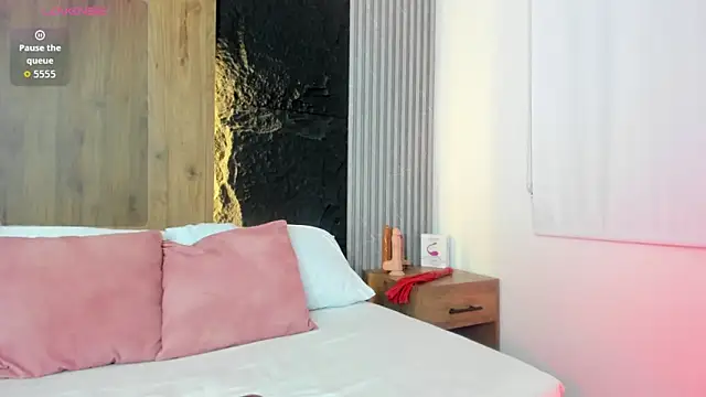 lila lain online show from 11, 3, 2026