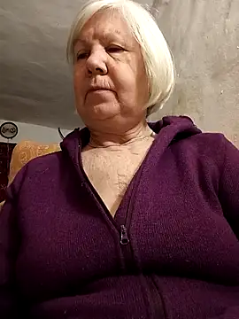 KlaudiaDarling online show from 8, 2, 2026