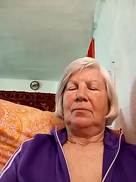 KlaudiaDarling online show from 16, 4, 2026