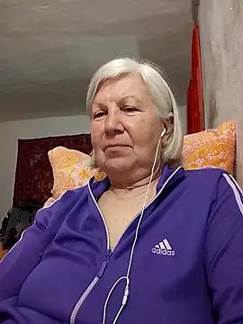 KlaudiaDarling online show from 12, 3, 2026