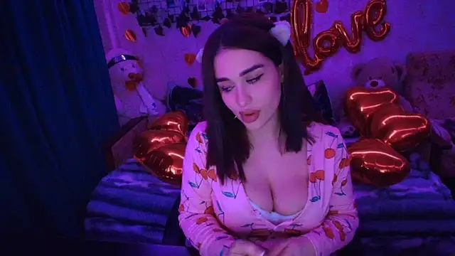 AlisiaRose online show from 15, 2, 2026