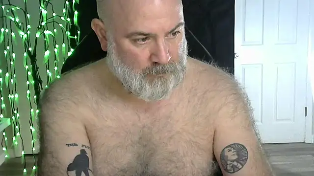 Snapshot of XJJ77x chatting on 4, 4, 2026 XJJ77x online show from 4, 4, 2026