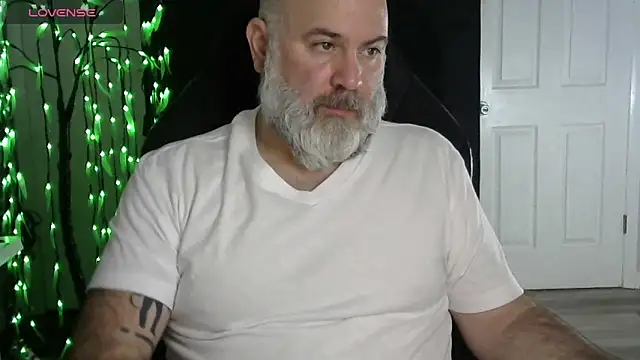 Snapshot of XJJ77x chatting on 24, 2, 2026 XJJ77x online show from 24, 2, 2026