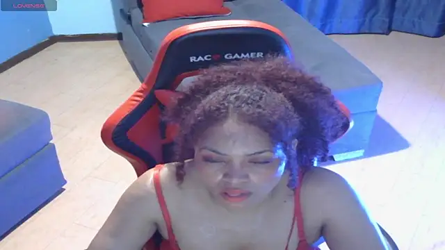 ValenttinaSex1 online show from 12, 1, 2026