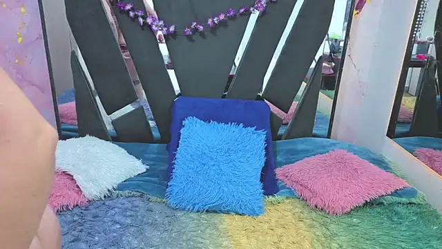 Alice NY online show from 7, 2, 2026