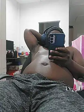 Snapshot of Bra-G chatting on 11, 6, 2026 Bra-G online show from 11, 6, 2026