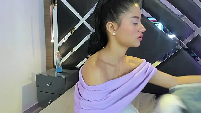 melody  sweet  online show from 22, 2, 2026