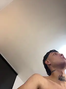 itselladoll online show from 15, 2, 2026