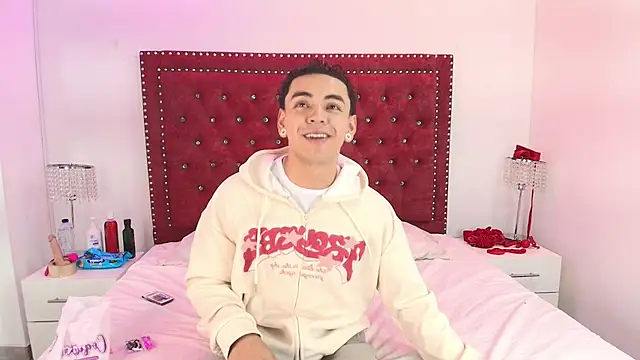 Jaden and sofia online show from 10, 6, 2026