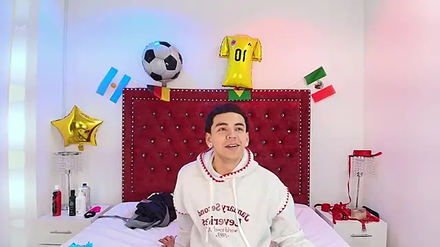 Jaden and sofia online show from 23, 6, 2026