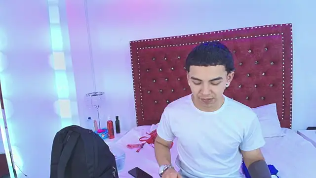 Jaden and sofia online show from 30, 5, 2026