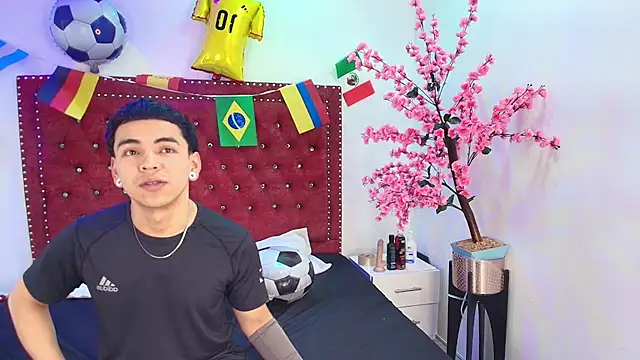 Jaden and sofia online show from 25, 6, 2026