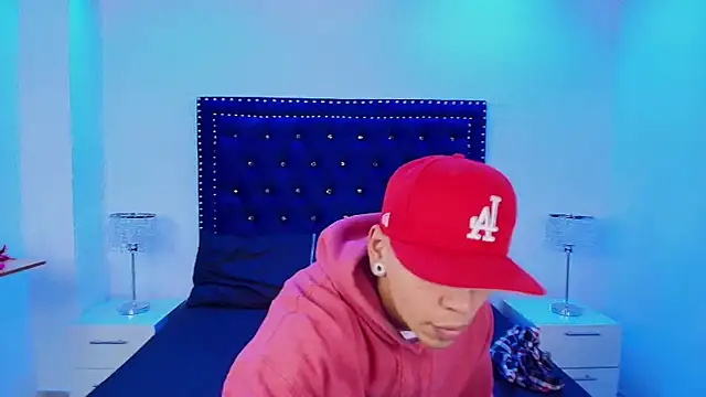 Jaden and sofia online show from 17, 4, 2026