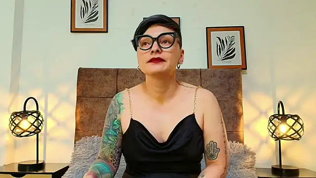 Snapshot of kat_paradise chatting on 26, 4, 2026 kat paradise online show from 26, 4, 2026