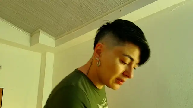 kat paradise online show from 10, 4, 2026