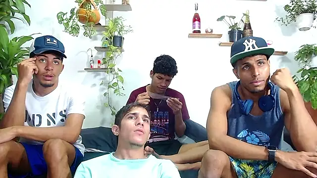 Interracial Snow Bunny online show from 3, 3, 2026