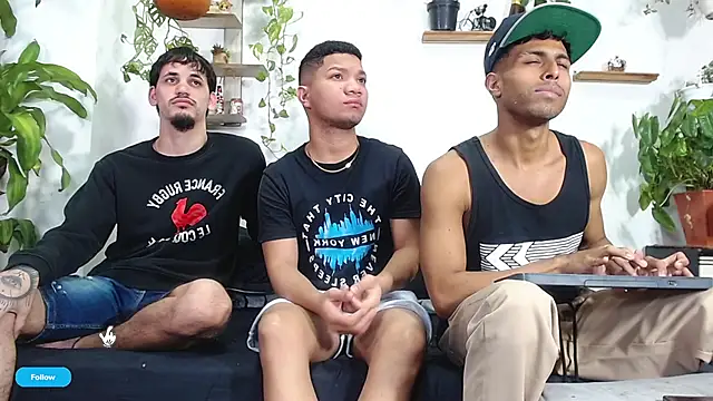 Interracial Snow Bunny online show from 21, 4, 2026