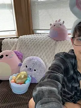 FaiiryArii online show from 4, 4, 2026