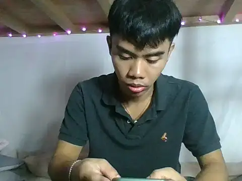 alejandro fernan online show from 5, 3, 2026