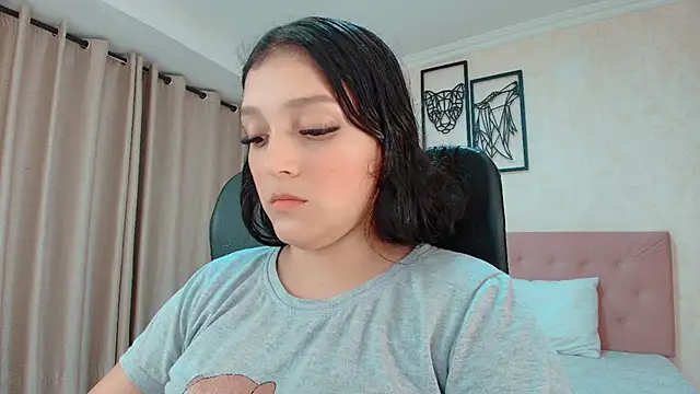 littlemolly walcott online show from 25, 7, 2026