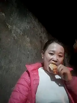 dakota-kis online show from 23, 2, 2026