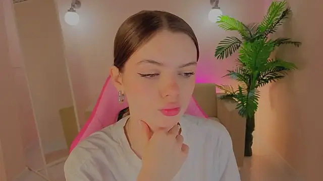 Ellya me online show from 9, 2, 2026